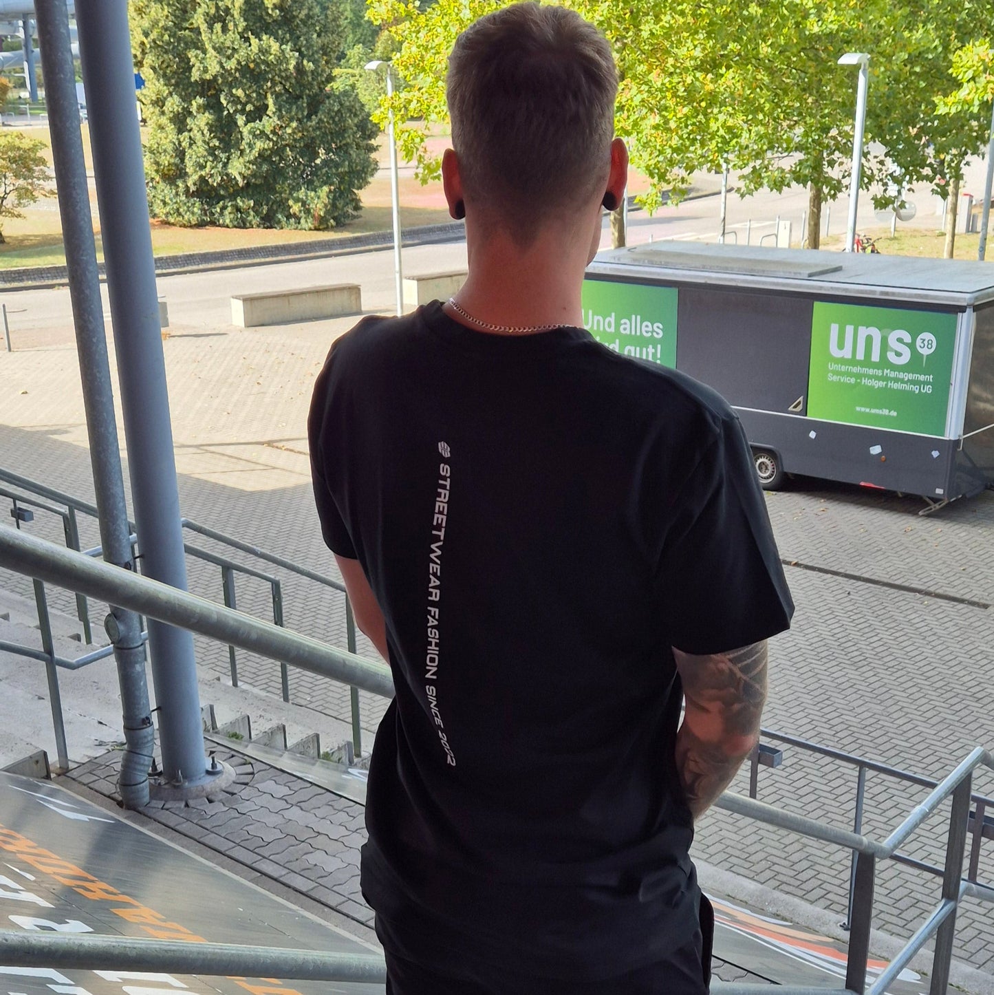 T-Shirt schwarz Überlänge Tall
