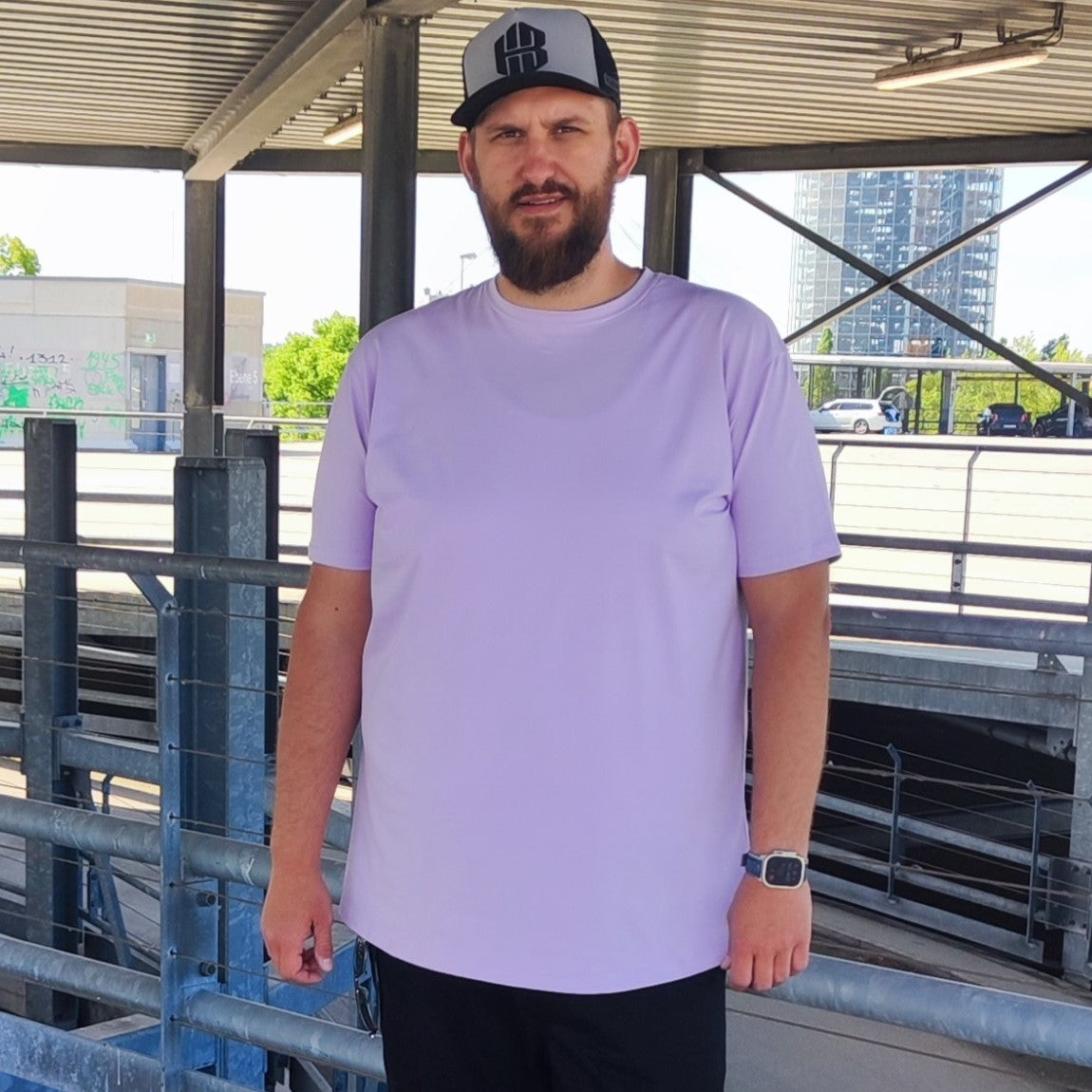 T-Shirt Light purple Überlänge/Tall mit Backprint